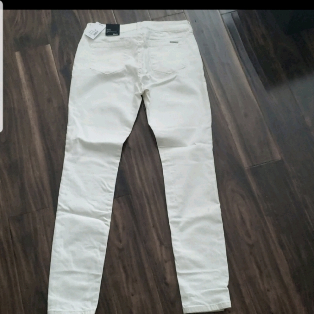 White Skinny Jeans